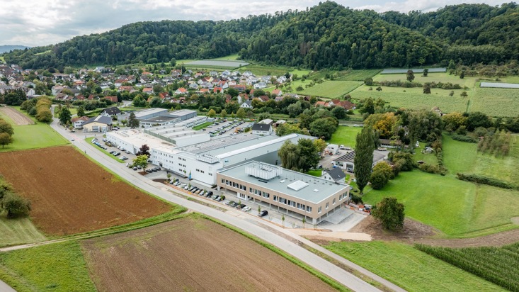 OPTIMA pharma containment eröffnet Neubau in Radolfzell-Stahringen