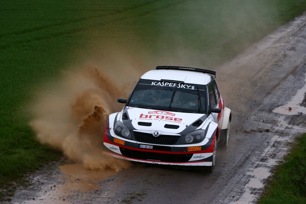 Licht und Schatten für SKODA bei der ADAC Hessen Rallye Vogelsberg (FOTO)