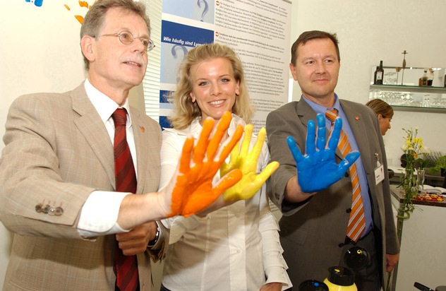 &quot;Setzen Sie ein Handzeichen gegen Krebs!&quot; - Informationskampagne ist mit großem Erfolg angelaufen