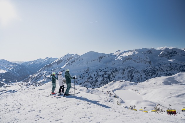 Sonnenskilaufen in Österreichs schneereichstem Skigebiet Obertauern – Glückshormone sorgen für gute Stimmung