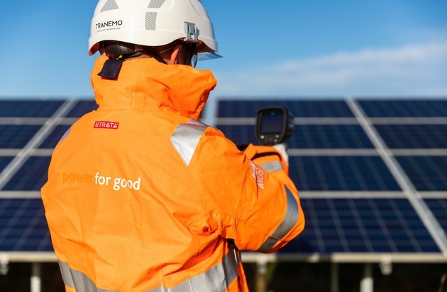 Solarparks mit 650 Megawattpeak Leistung geplant RES stellt auf der
