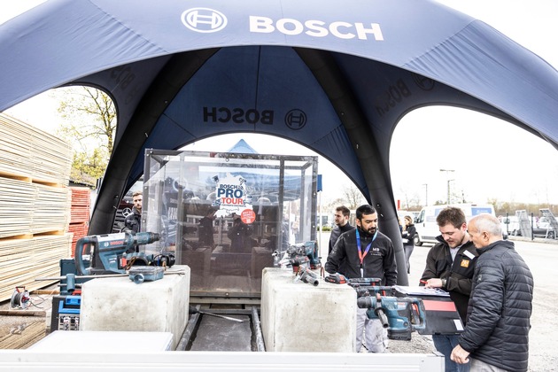 +++ Pressemeldung: Startschuss für Bosch Pro Tour bei Raab Karcher in Rosenheim +++