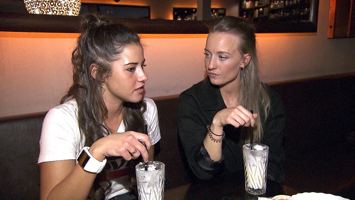 Sarah Lombardi und Menowin Fröhlich in &quot;Echt Familie - Das sind wir!&quot; bei RTL II