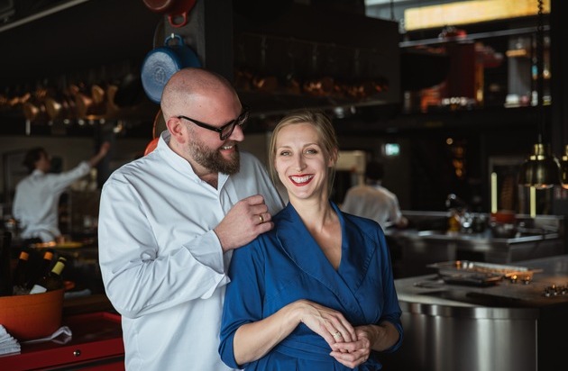 100/200.kitchen: Hamburgs Gastronomie leuchtet: GLORIE und 100/200 Kitchen mit MICHELIN-Sternen und Grünen Sternen ausgezeichnet