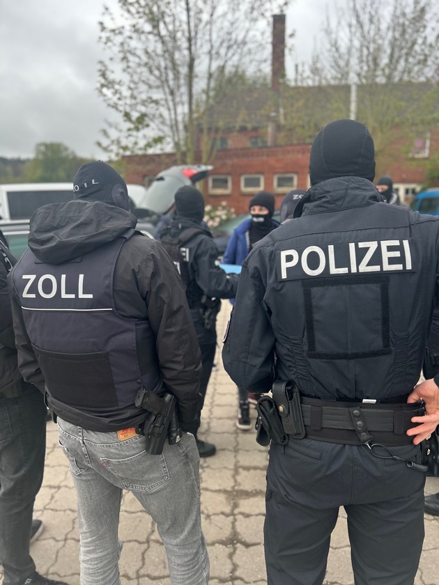 ZOLL-H: Gemeinsame Pressemitteilung des Zollfahndungsamts Hannover, der Staatsanwaltschaft Osnabrück, der Polizeidirektion Osnabrück in enger Zusammenarbeit mit Europol