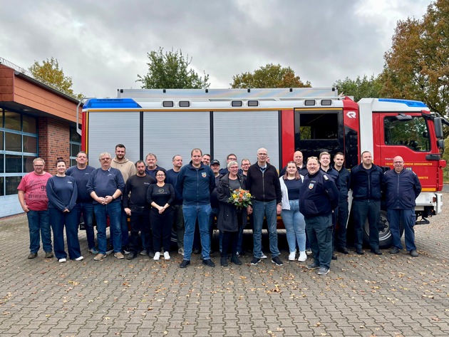 FW-OLL: Ein besonderer Sonntagmorgen bei der Feuerwehr Großenkneten