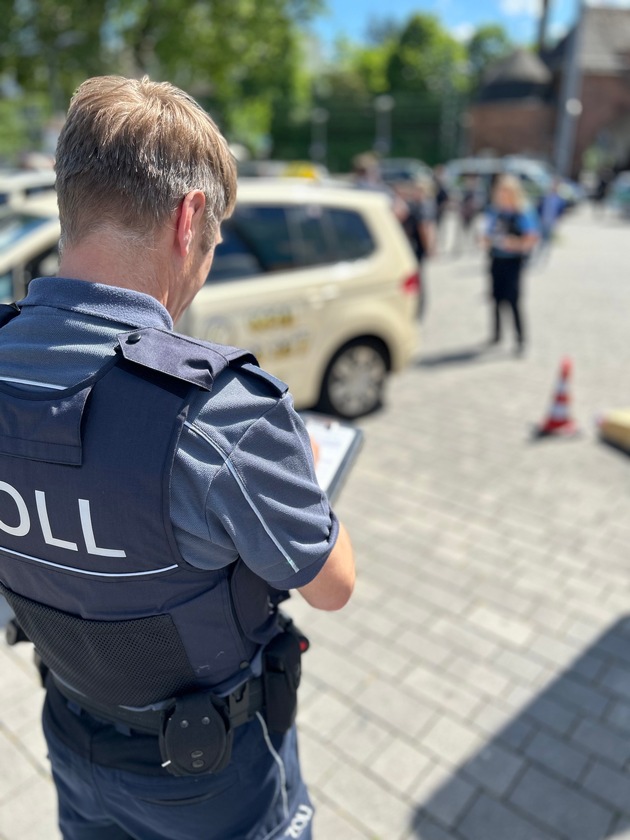 HZA-GI: Hauptzollamt Gießen nimmt Taxi- und Mietwagengewerbe unter die Lupe - mehrere Verstöße festgestellt