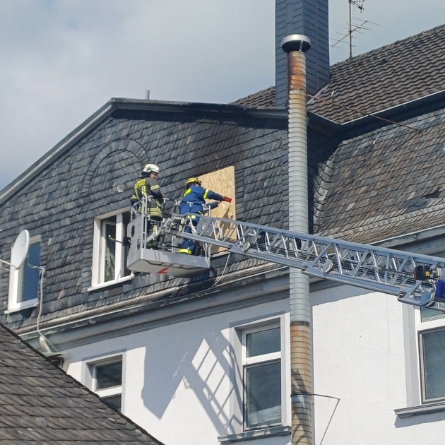FW-EN: Wetter - Wohnungsbrand mit tragischem Ausgang