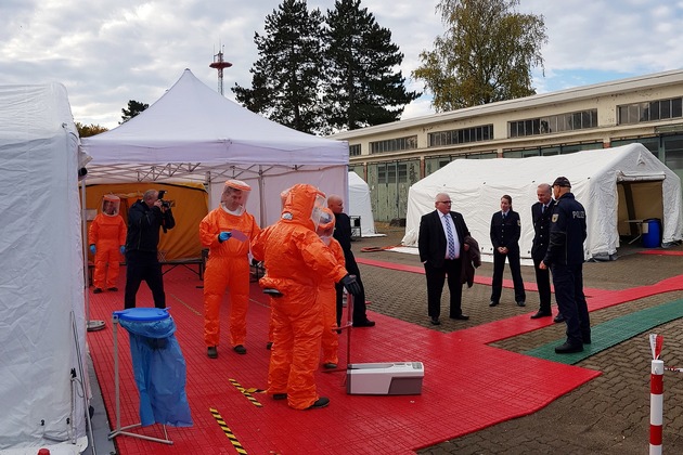 BPOLD-BBS: Landtagspräsident Schlie besucht die Bundespolizei in Ratzeburg