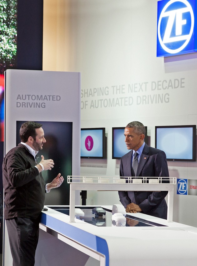 US-Präsident Obama besucht ZF-Stand auf der NAIAS in Detroit