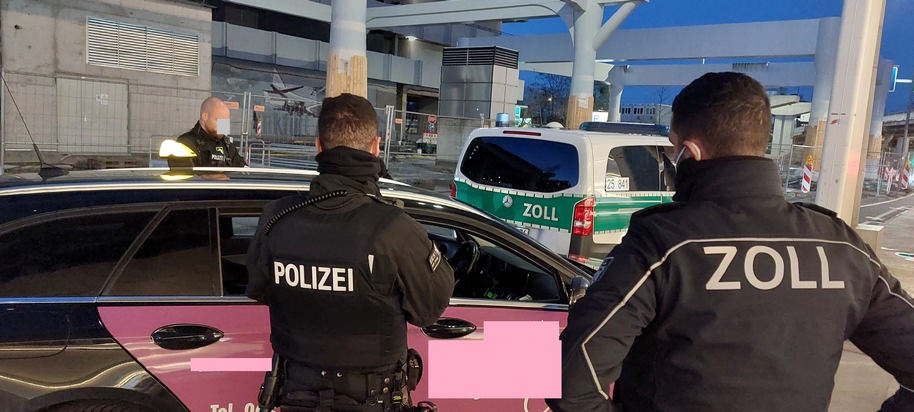 HZA-F: Gegen Raser, Schleuser und Drogenschmuggler-Gemeinsame Kontrollen von Polizei und Zoll am Frankfurter Flughafen