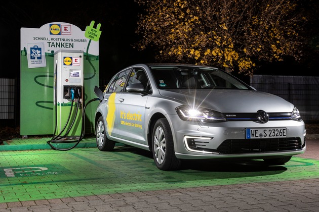 Lidl und Kaufland gewinnen EHI Energiemanagement Award / Gemeinsames Projekt für nachhaltige Mobilität im urbanen Raum von Lidl und Kaufland mit Volkswagen WeShare ausgezeichnet