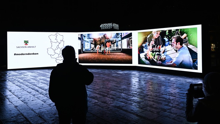 Sachsen-Anhalt auf der LED-Leinwand: Der Salzlandkreis