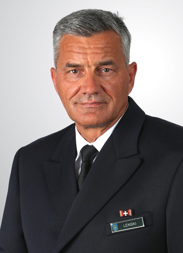 Vizeadmiral Kaack wird neuer Inspekteur der Marine