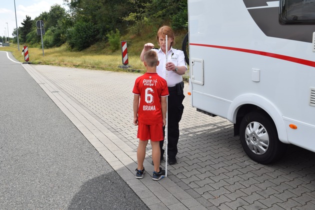 POL-EL: Emsland / Grafschaft Bentheim - Verkehrskontrollen zu Ferienbeginn