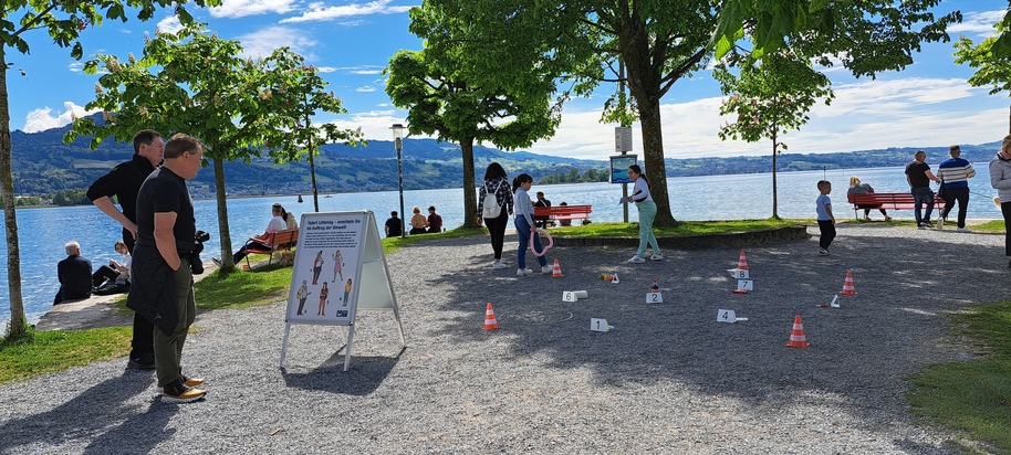 Medienmitteilung: «Littering-Spurensuche im Ustermer Stadtpark»