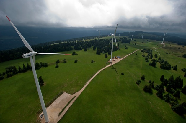 Vervierfachung der Stromproduktion des grössten Windparks der Schweiz / JUVENT SA hat Bauarbeiten für acht neue Windturbinen abgeschlossen