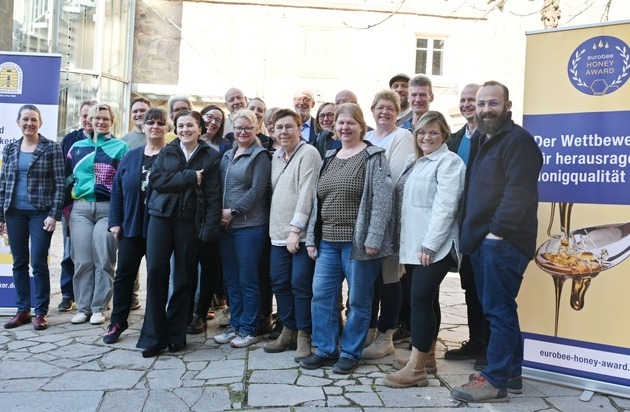 Eurobee Honey Award 2025: Erste Honig-Juroren-Ausbildung gestartet