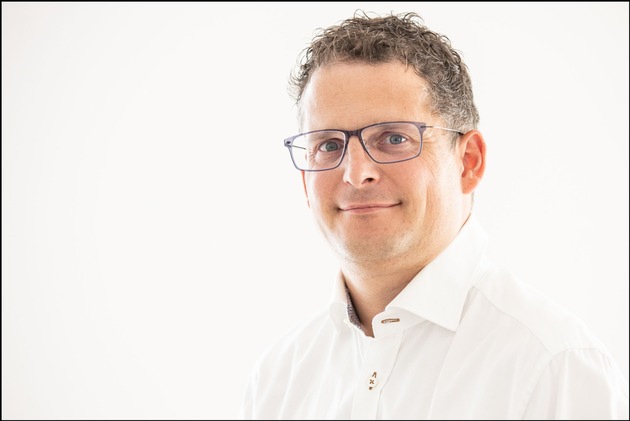 PM / / Infotreff Gesundheit der Rotkreuzklinik: Arthrose und Osteoporose