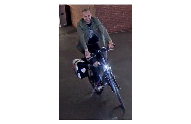 POL-BN: Foto-Fahndung: Polizei sucht mutmaßlichen Fahrraddieb - Wer kennt diesen Mann?