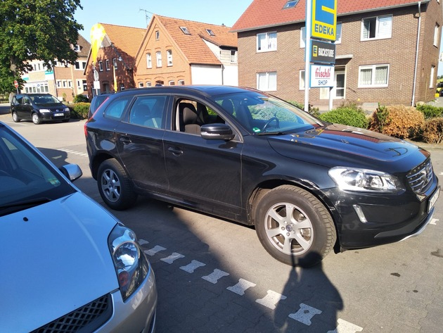 POL-NI: Verkehrsunfallflucht auf dem Parkplatz des EDEKA Rehburg