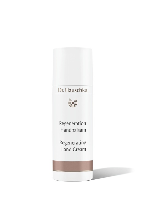 Presseinformation : Dr. Hauschka Regeneration Handbalsam