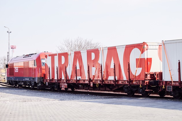 Container homes for earthquake victims: STRABAG and ÖBB Rail Cargo Group get aid on track