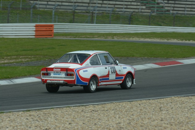 SKODA startet mit 16 Fahrzeugen beim Vollgasfestival ADAC Sachsenring Classic (FOTO)