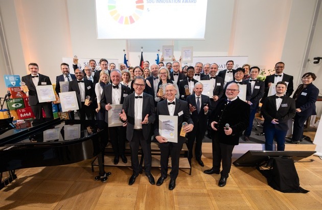 Senat der Wirtschaft Deutschland: SDG Innovation Award 2024 in München verliehen