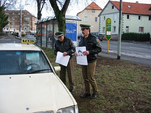 POL-GOE: (58/03) Räuber mit &quot;Milchgesicht&quot;: Polizei verteilt Fahndungsplakate
