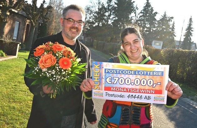 Deutsche Postcode Lotterie: "Mein Lebenstraum wird wahr": Brockumerin jubelt über 700.000 Euro