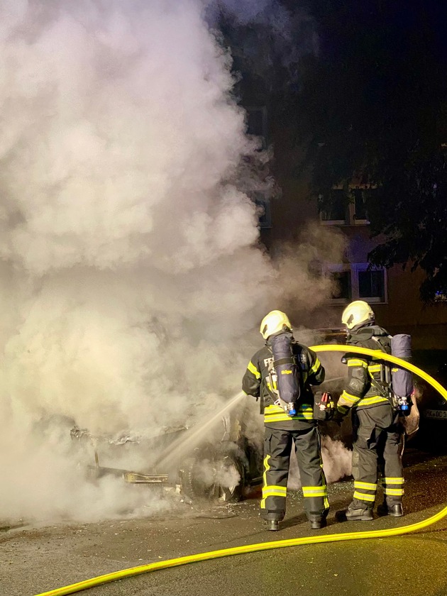 FW-MK: Zwei Kleinbrände in der Nacht