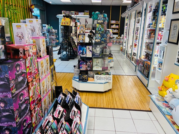 Neuer Hotspot für Gaming- und Anime-Kultur: Erster spezialisierter Manga- und Trading-Card-Store eröffnet in den Spandau Arcaden