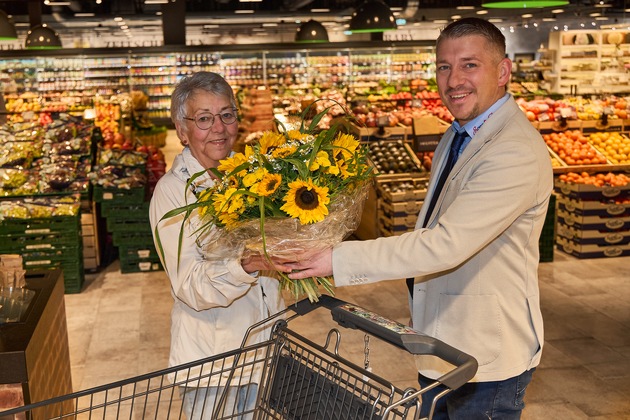 Presse-Information: Scheck-in Center Brühl: So startete der neue Markt