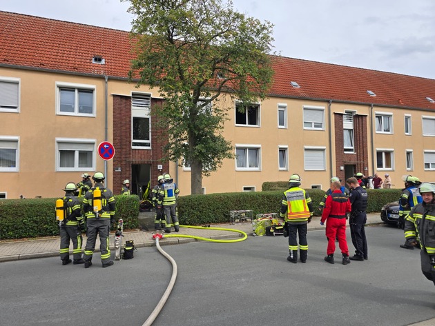 FW-WRN: Wohnungsbrand in der Bergstraße