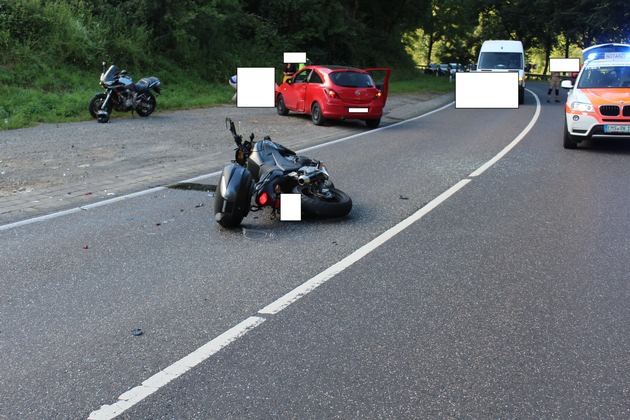 POL-PDMT: Verkehrsunfall mit schwerverletzen Motorradfahrer