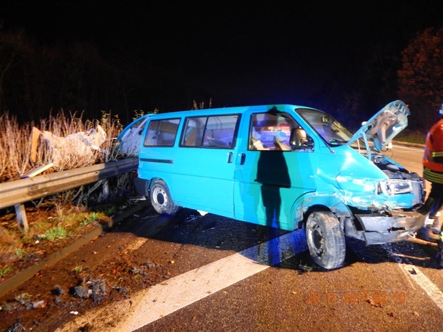 POL-VDKO: Schwerer Verkehrsunfall unter Alkoholeinwirkung
