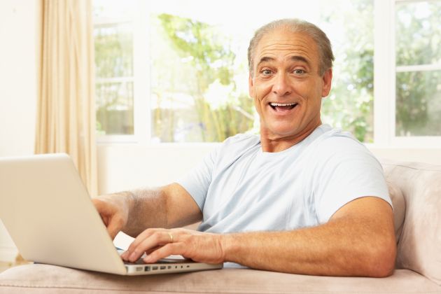 forsa-Studie: Immer mehr Senioren im Web - digitale Alterskluft schließt sich weiter