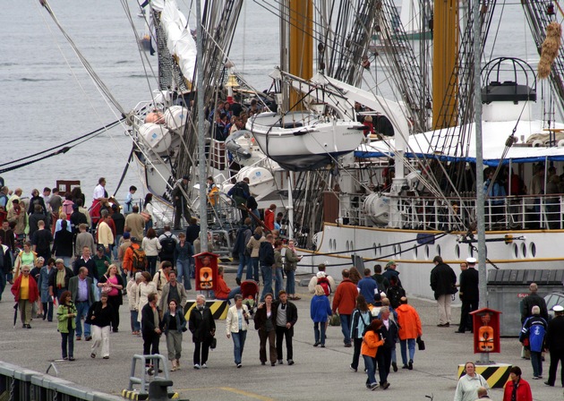 2500 Seeleute aus elf Nationen zu Gast bei der Kieler Woche