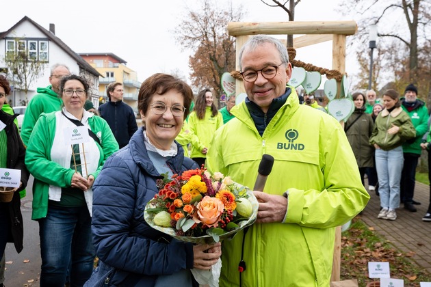 ++ Olaf Bandt als BUND-Vorsitzender wiedergewählt – BDV kritisiert rückwärts gewandte Politik der Bundesregierung | #BUND50 ++
