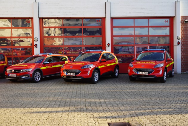 FW-Heiligenhaus: Feuerwehr Heiligenhaus erhält neue Fahrzeuge