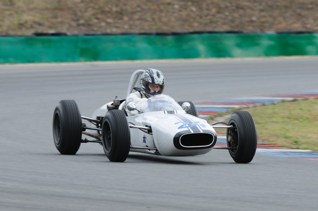 SKODA macht beim AvD-Oldtimer-Grand-Prix 115 Jahre Motorsportgeschichte lebendig (FOTO)