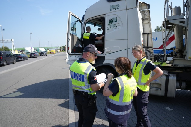 POL-OS: Illegale Abfalltransporte in der Grenzregion im Fokus