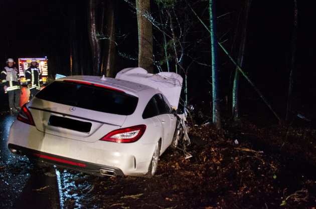 FW Menden: Verkehrsunfall in Menden