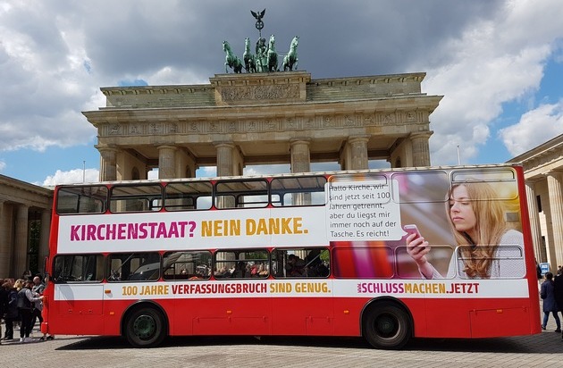 Giordano Bruno Stiftung: Abschied von der Kirchenrepublik: Die Deutschlandtour der Säkularen Buskampagne hat begonnen