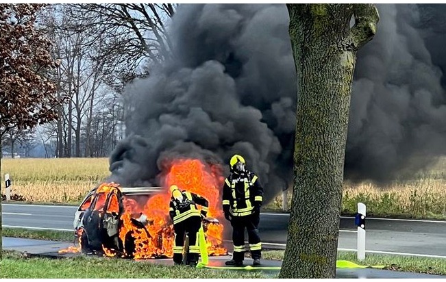 POL-ST: Altenberge, Fahrzeugbrand