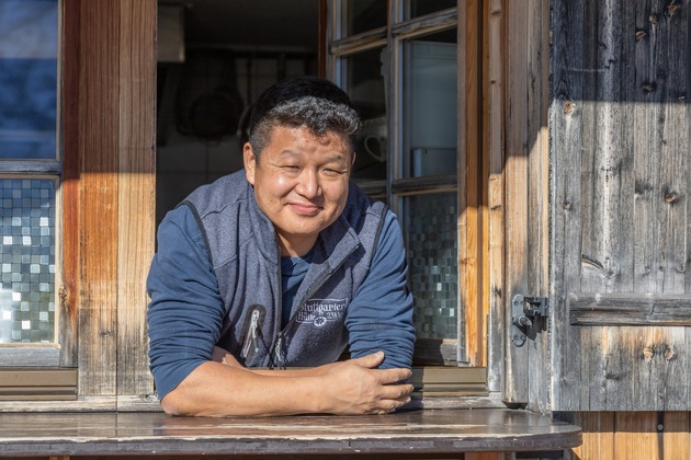 Deutschlands erster nepalesischer Hüttenwirt auf der Hochalphütte am Breitenberg