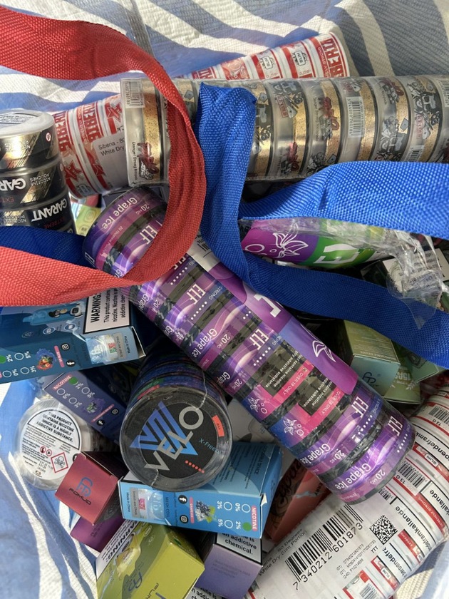 ZOLL-H: -Ermittlungen und Sicherstellungen durch das Zollfahndungsamtes Hannover in Bielefeld -Sicherstellung von großen Mengen Snus-Tabak,unversteuerten E-Zigaretten sowie HHC-Vapes