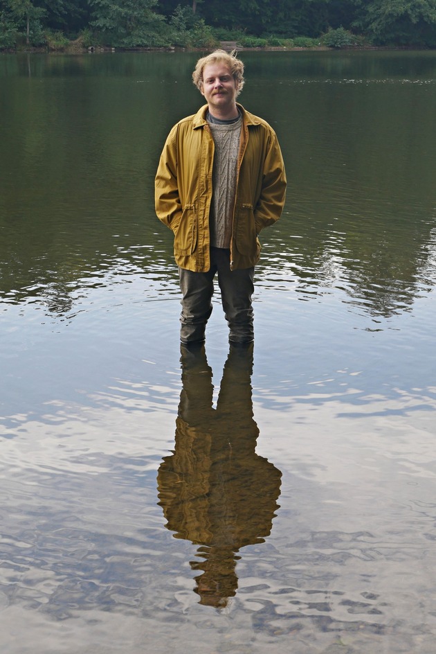 Pressemitteilung: Mit einzigartigen, ewigen Blüten zur art karlsruhe 2026