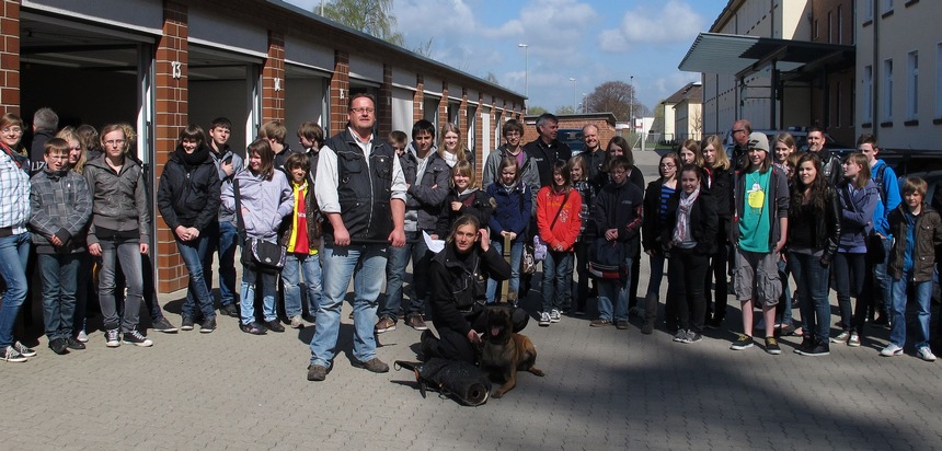 POL-NI: Zukunftstag bei der Nienburger Polizei -Bild im Download-